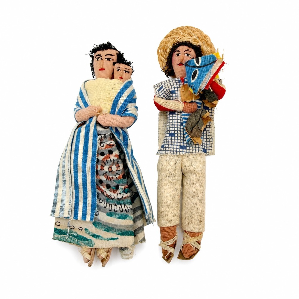 Vintage Handmade Guatemalan Central American Folk Art Cloth Doll Pair 5" Family